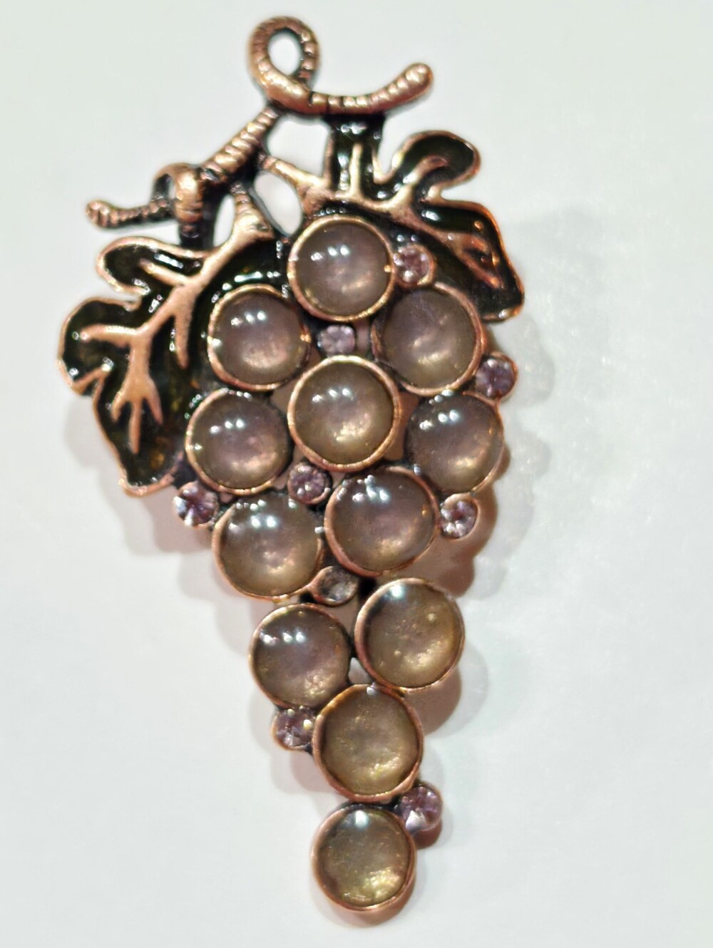Vintage Liz Claiborne Grape Brooch Hinged Pendant Copper Tone Lucite Pin